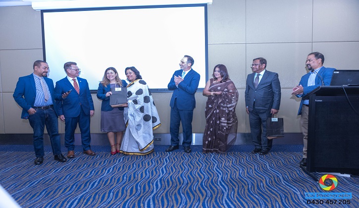 লেবার পার্টির জয় ও ঈদ পুনর্মিলনী পালন প্রবাসী বাংলাদেশীদের
