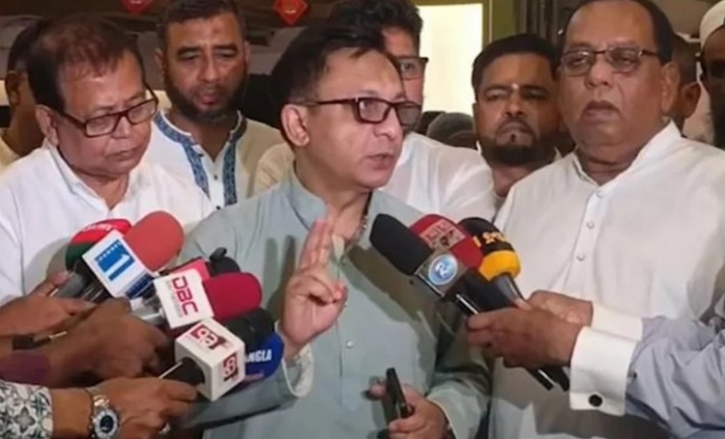 দেশজুড়ে দুর্ভোগ, গ্যাস সংকট কাটাতে ২ বছর চাইলেন বাণিজ্যমন্ত্রী