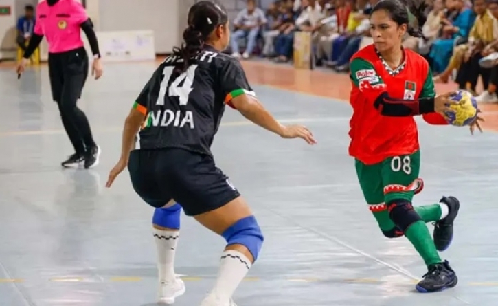 ৪৭-১৩ গোলে হারিয়ে বাংলাদেশকে পার্থক্যটা বুঝাল ভারত