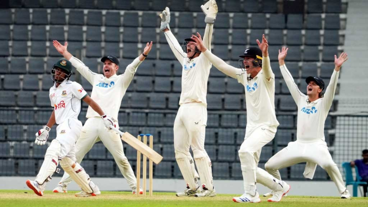 সিলেট টেস্টে ব্যাটিং ব্যর্থতায় হারল বাংলাদেশ সিলেট টেস্টে ব্যাটিং ব্যর্থতায় হারল বাংলাদেশ