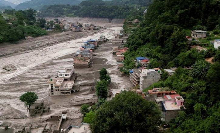 নেপালে ভয়াবহ পাহাড়ি ঢলে মৃতের সংখ্যা বেড়ে ১৫৭ জন