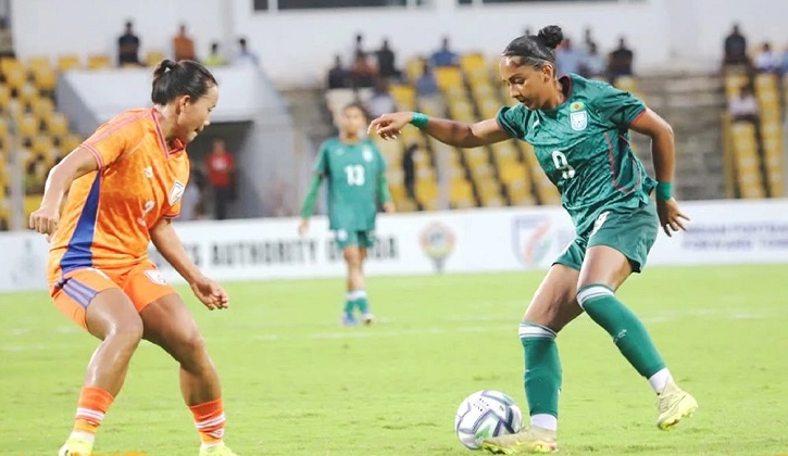 সাফ চ্যাম্পিয়নশিপ: ভারতের কাছে হেরে স্বপ্নভঙ্গ ঋতুপর্নাদের