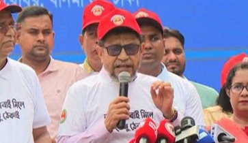 ভয়াবহ রূপে বাড়তে পারে হেমোরেজিক ডেঙ্গুর প্রকোপ: স্বাস্থ্যমন্ত্রী