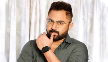 টালিউড অভিনেতা সোহমের বিরুদ্ধে মামলা