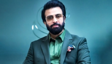 নতুন সিনেমায় চুক্তিবদ্ধ হলেন শাকিব খান