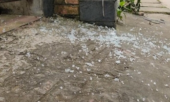 আওয়ামী লীগের সাবেক প্রতিমন্ত্রীর বাড়িতে হামলা-লুটপাট, ভাঙচুর 