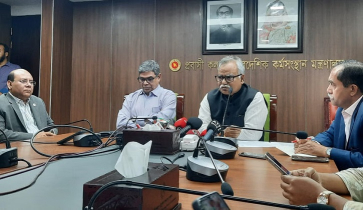 নির্ধারিত সময়ের মধ্যে মালয়েশিয়া যেতে পারেননি ১৭ হাজার কর্মী