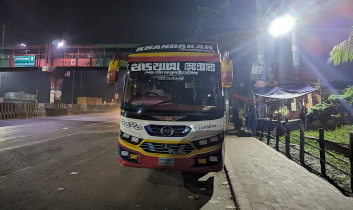 এবার জাবি ছাত্রীকে বাসে যৌন হয়রানি