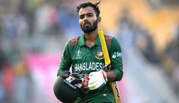 আম্পায়ারের সঙ্গে অশোভন আচরণ করে নিষিদ্ধ হৃদয়