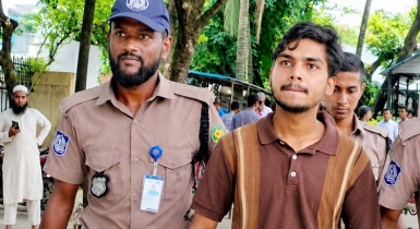 দীপু মনির স্বামীর জানাজায় স্লোগান, তরুণ গ্রেপ্তার