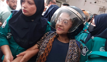 ব্যারিস্টার তুরিন আফরোজের হেফাজতে নির্যাতন