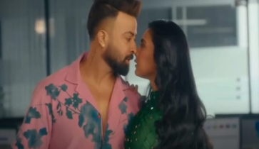 বরবাদের প্রথম গান দ্বিধায় শাকিব-ইধিকার রোমান্স