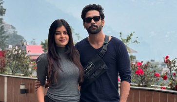 চলতি বছরে বিয়ে করছেন মধুমিতা