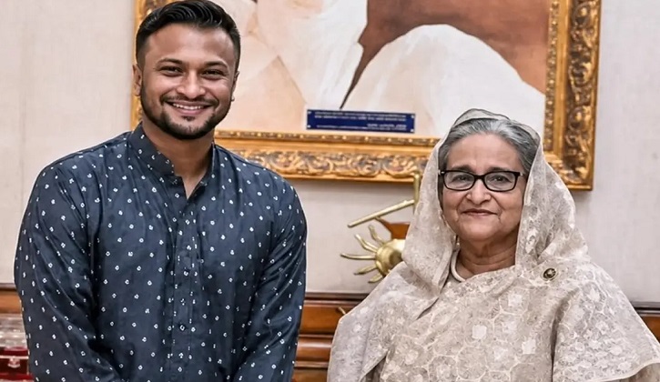 শেখ হাসিনার সঙ্গে ডিসেম্বরে দেশে ফেরার চেষ্টা করবো: রয়টার্সকে সাক